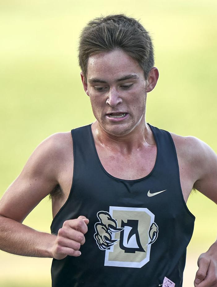 20190923_mnh_sports_HSCrossCountry_lateSATgamer_p1.jpg